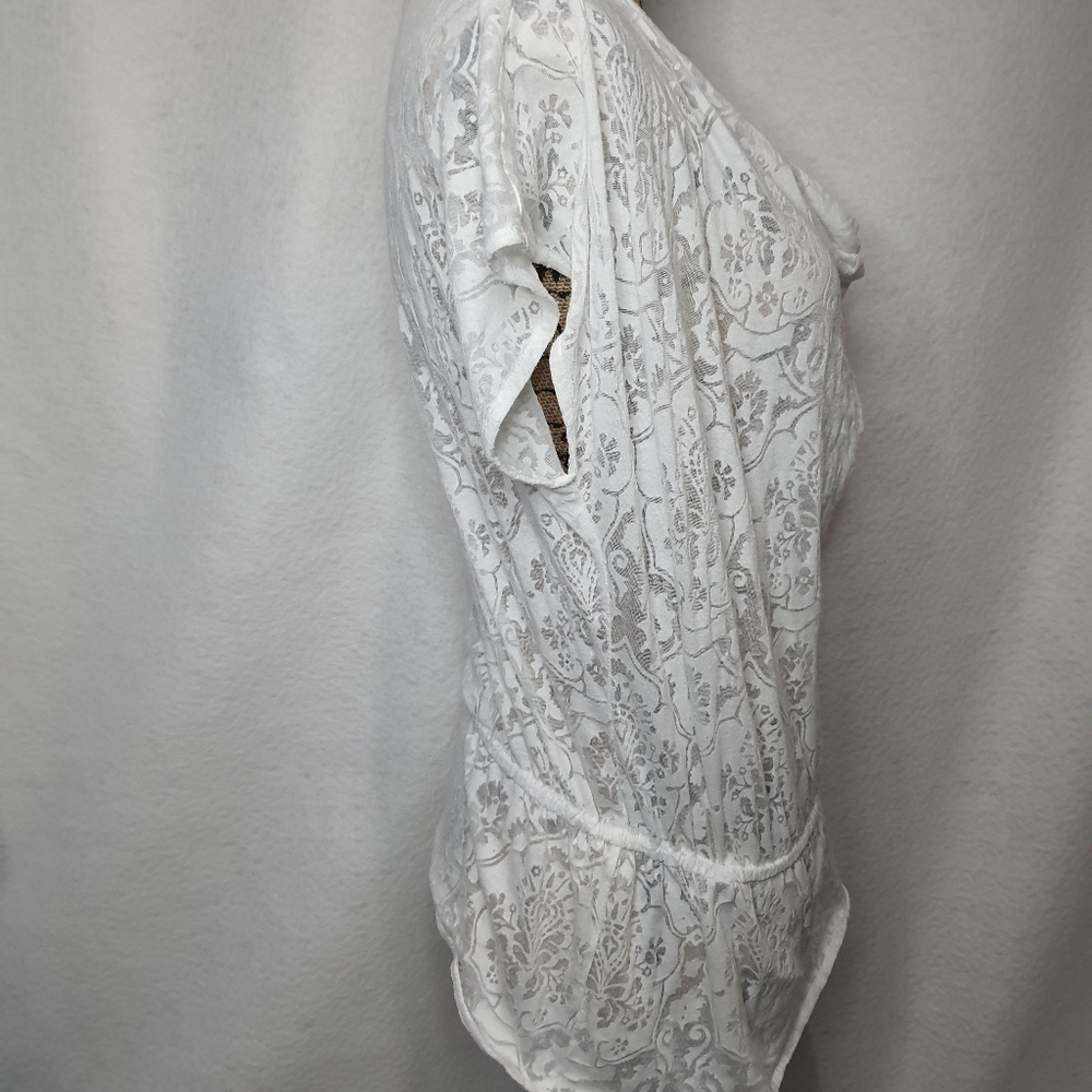 White House Black Market Lace U Shape Blouse Small - Picture 2 of 6